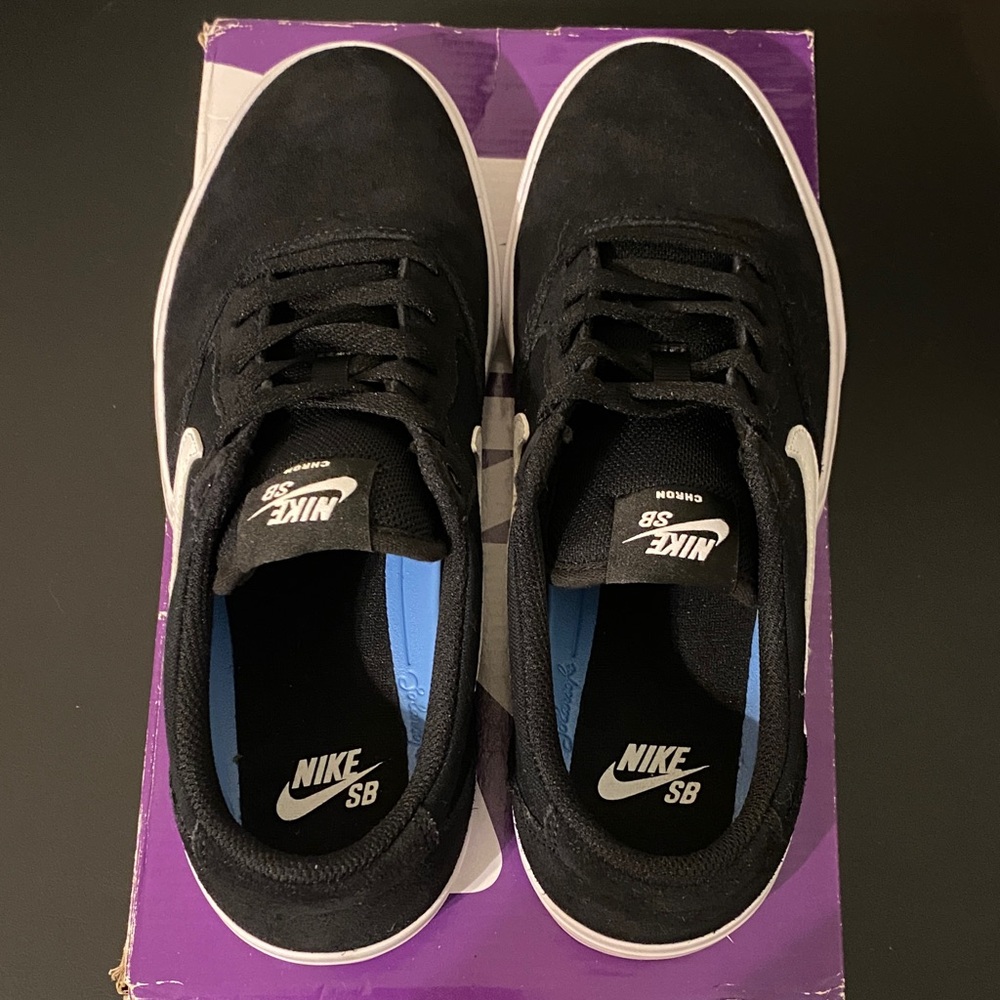 Nike SB Chron Sneakers - Picture 3 of 9
